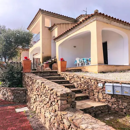 Apartman Comfortable Near Budoni