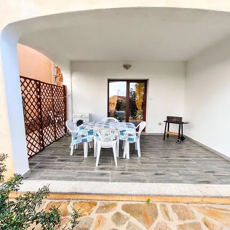 Comfortable Near Budoni