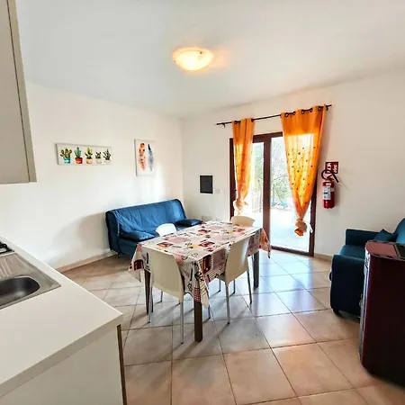 Apartment Comfortable Near Budoni *