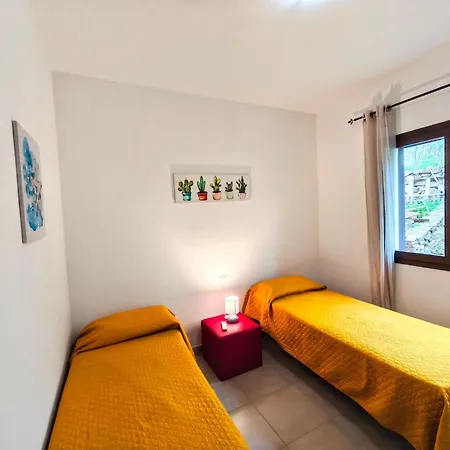 Comfortable Near Διαμέρισμα *